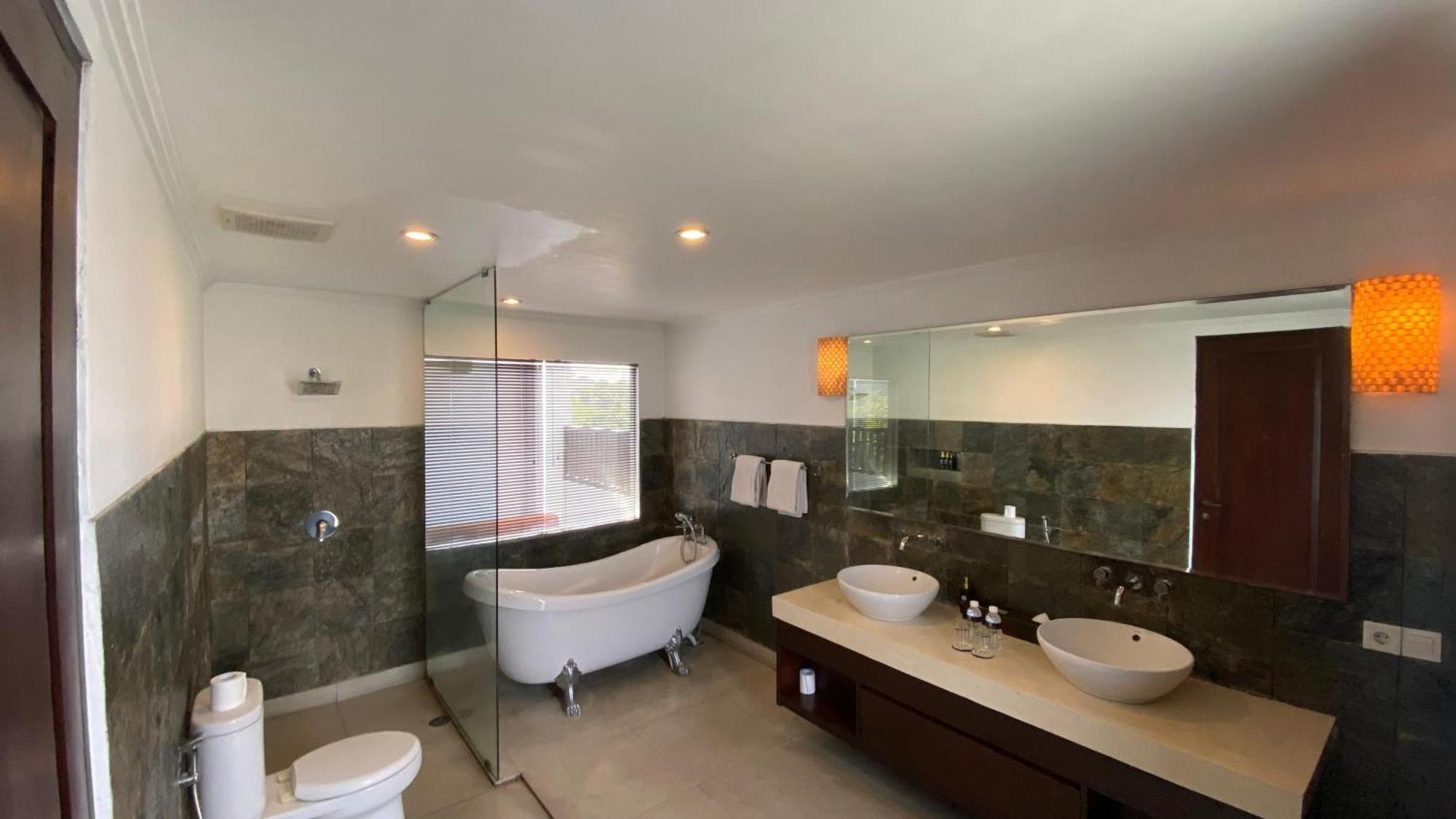 Djabu Canggu Beach Villa Екстериор снимка